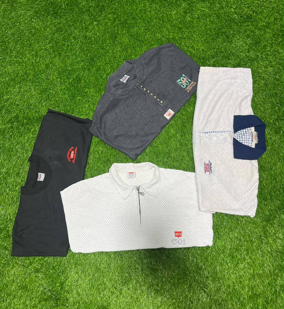 Levis T-shirt