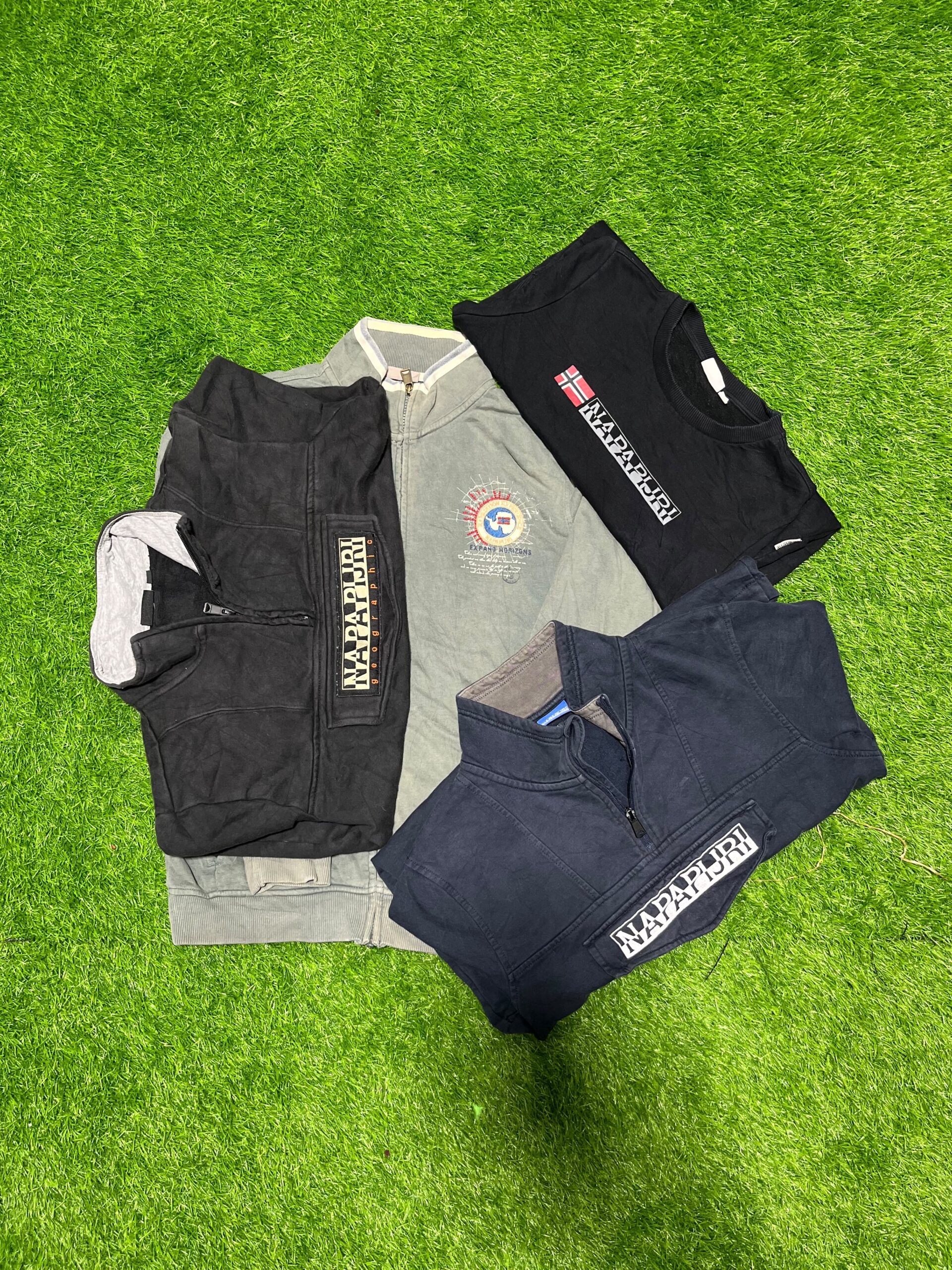 Napapijri RN SweatShirt 4 PCS Image W1